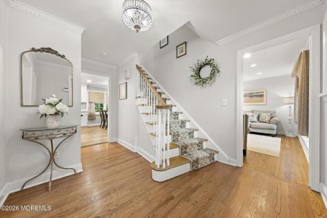 18 Lefferts Court Middletown NJ 07748