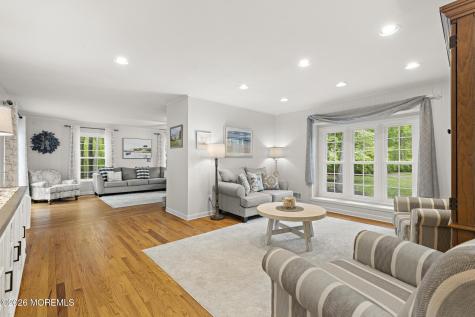 18 Lefferts Court Middletown NJ 07748