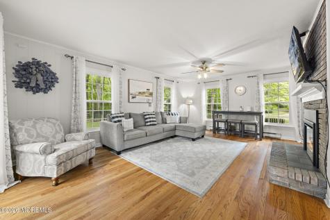 18 Lefferts Court Middletown NJ 07748