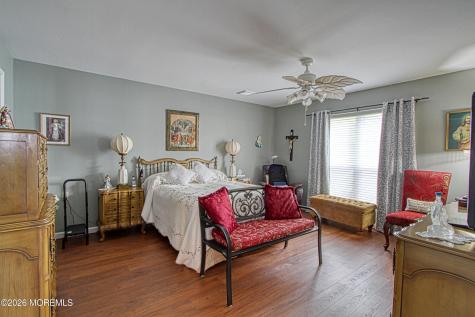 707 Wooton Court Manchester NJ 08759