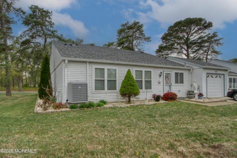 707 Wooton Court Manchester NJ 08759