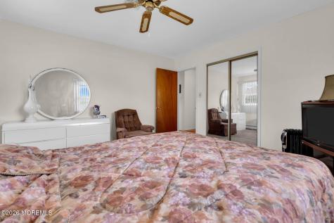 390 Saint Thomas Drive Toms River NJ 08757