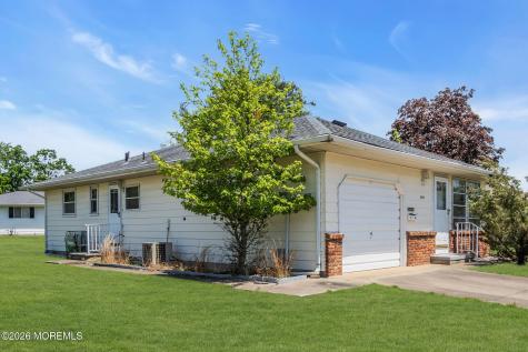 390 Saint Thomas Drive Toms River NJ 08757