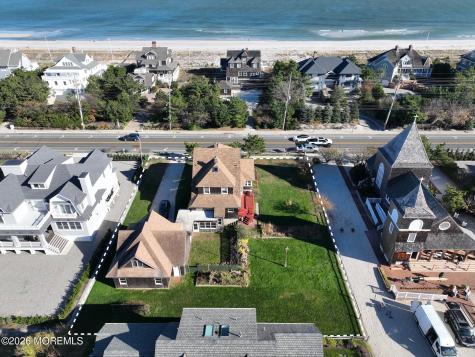 1318 Ocean Avenue Mantoloking NJ 08738