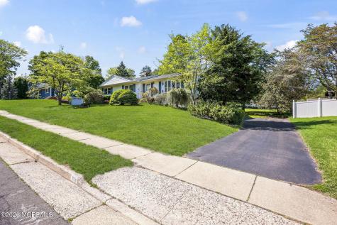 15 Kings Road East Brunswick NJ 08816