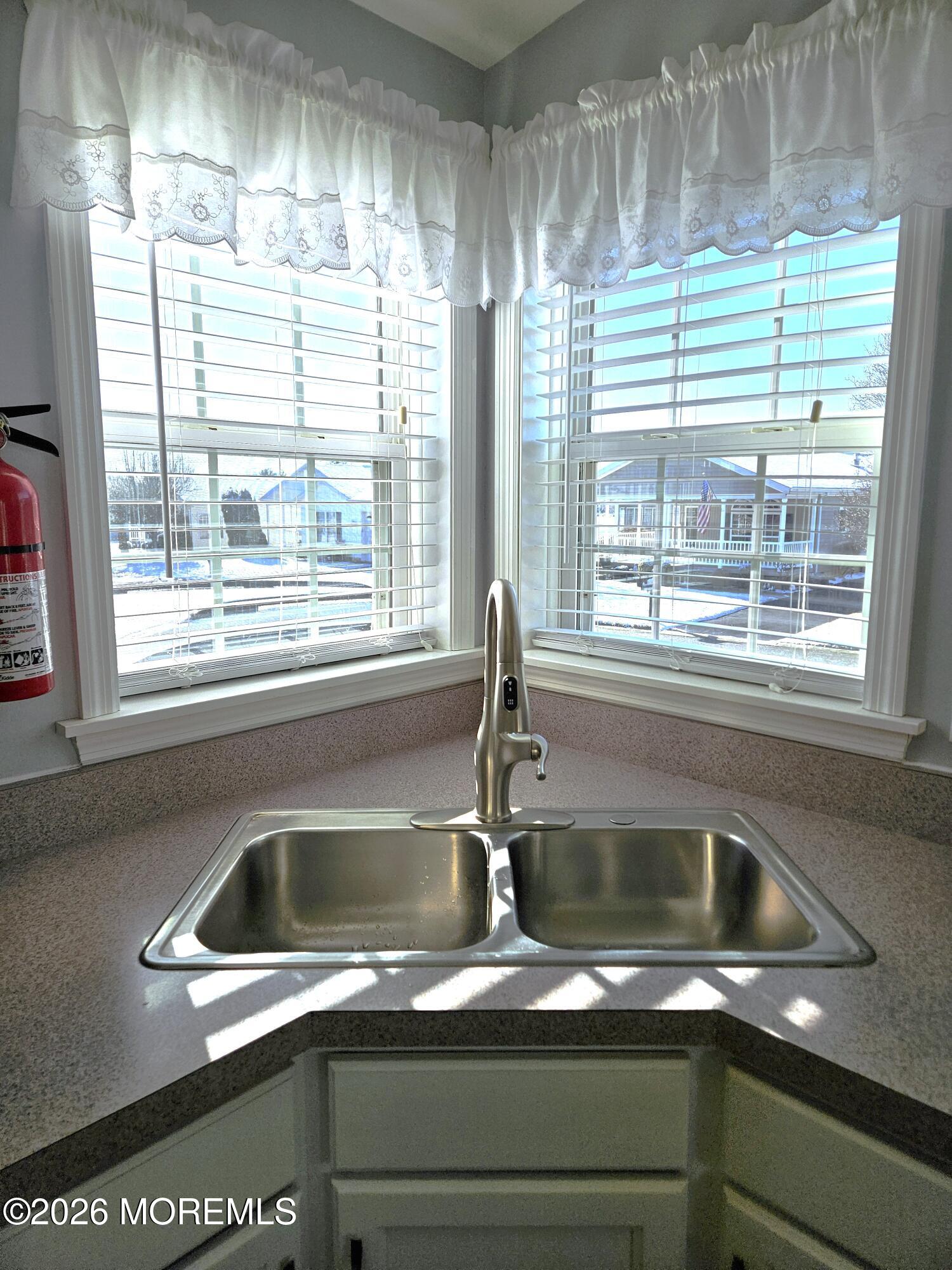 48 Fort Lee Drive Manahawkin NJ 08050