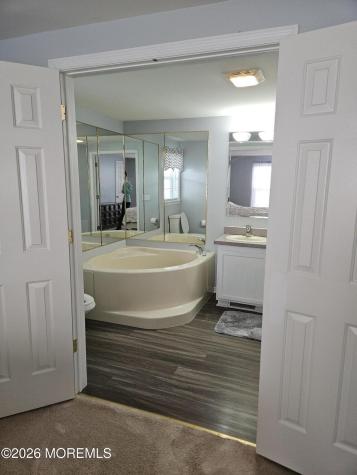 48 Fort Lee Drive Manahawkin NJ 08050