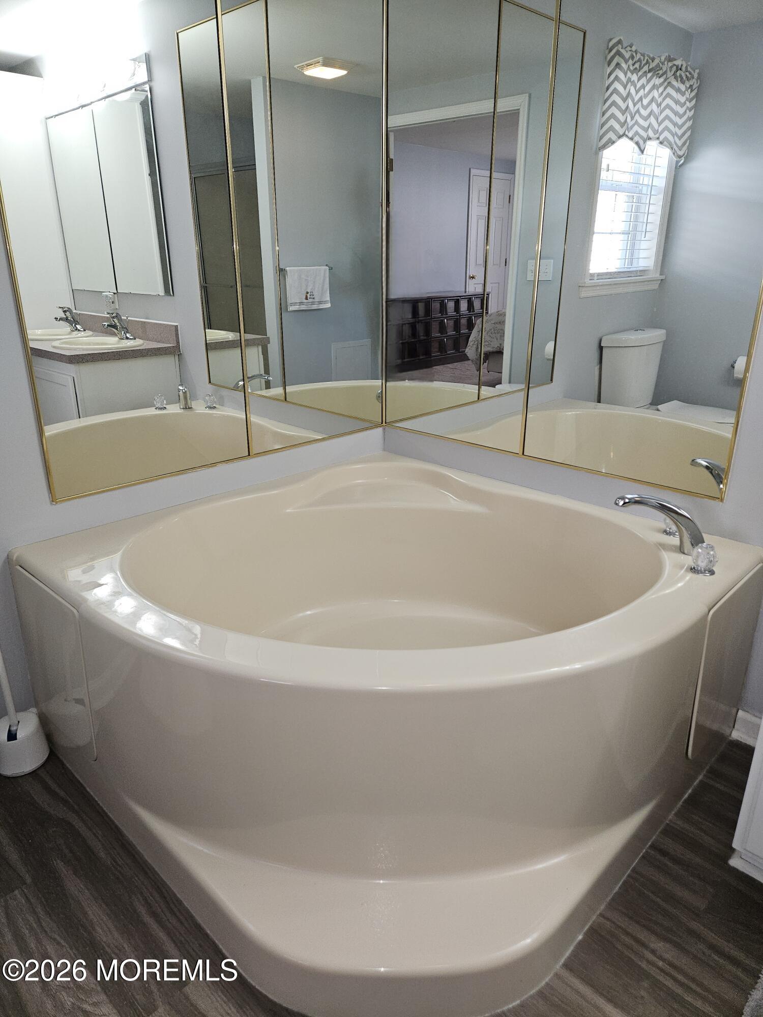 48 Fort Lee Drive Manahawkin NJ 08050