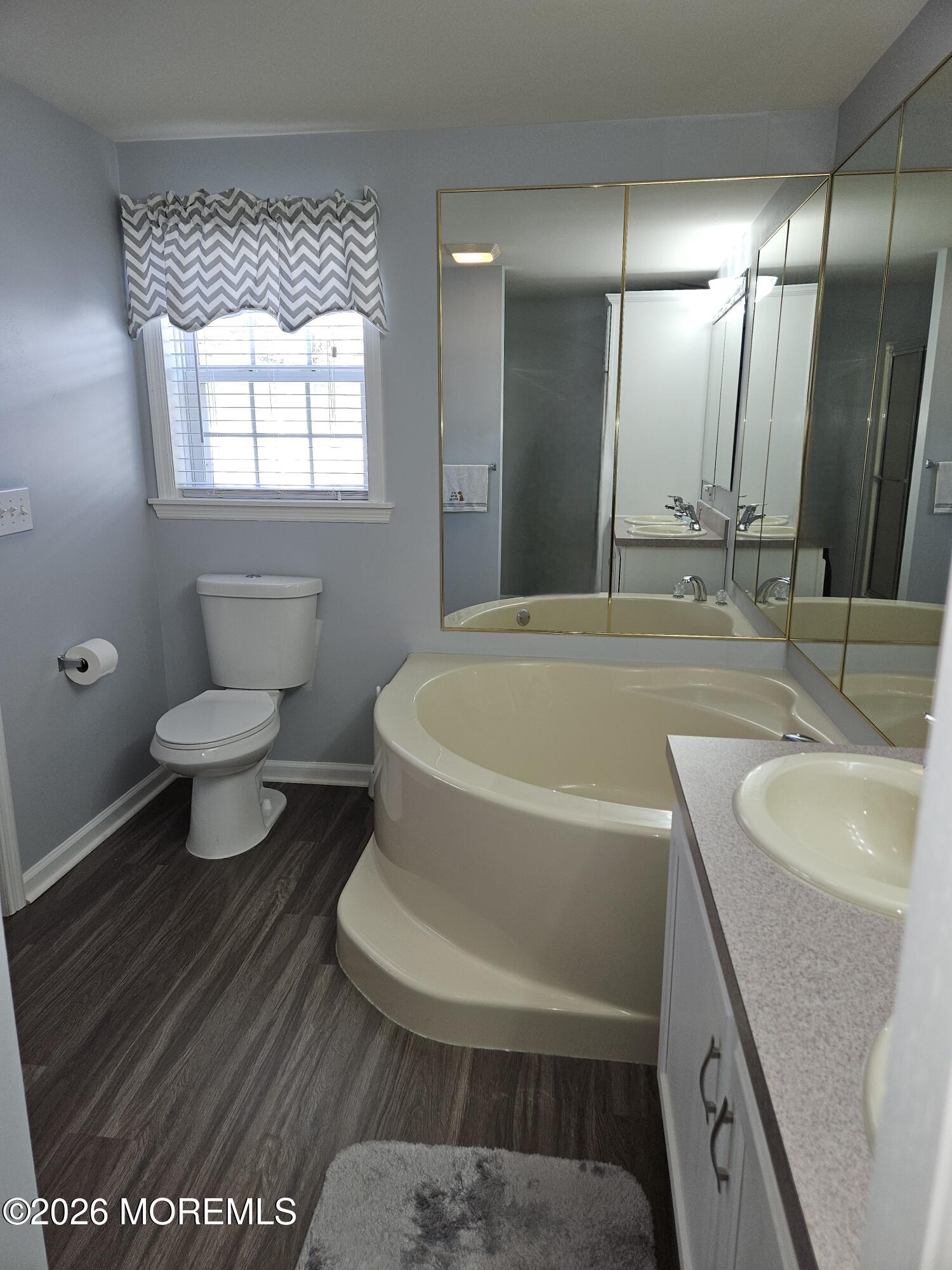 48 Fort Lee Drive Manahawkin NJ 08050