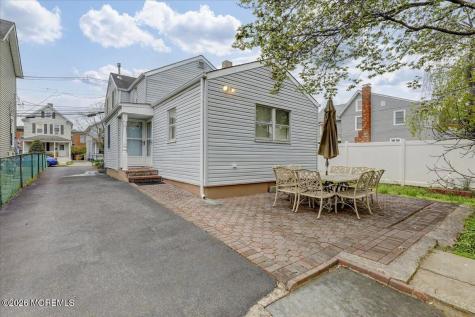 27 Washington Street Red Bank NJ 07701