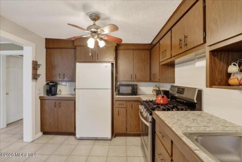 27 Washington Street Red Bank NJ 07701