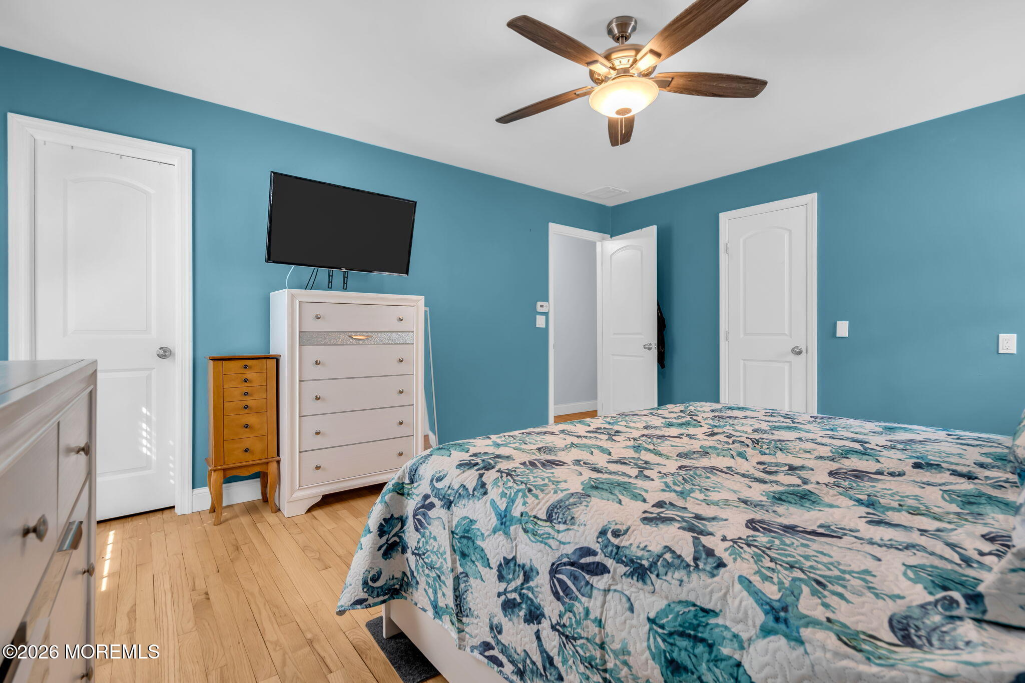 50 Serpentine Drive E Bayville NJ 08721