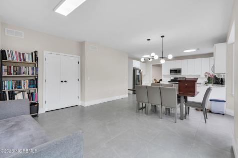 30 Independence Court Lakewood NJ 08701