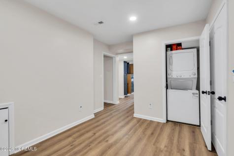 30 Independence Court Lakewood NJ 08701