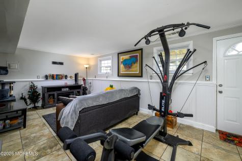 8 Holiday Road Manalapan NJ 07726