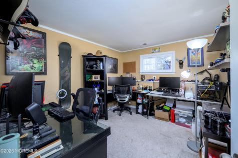 8 Holiday Road Manalapan NJ 07726