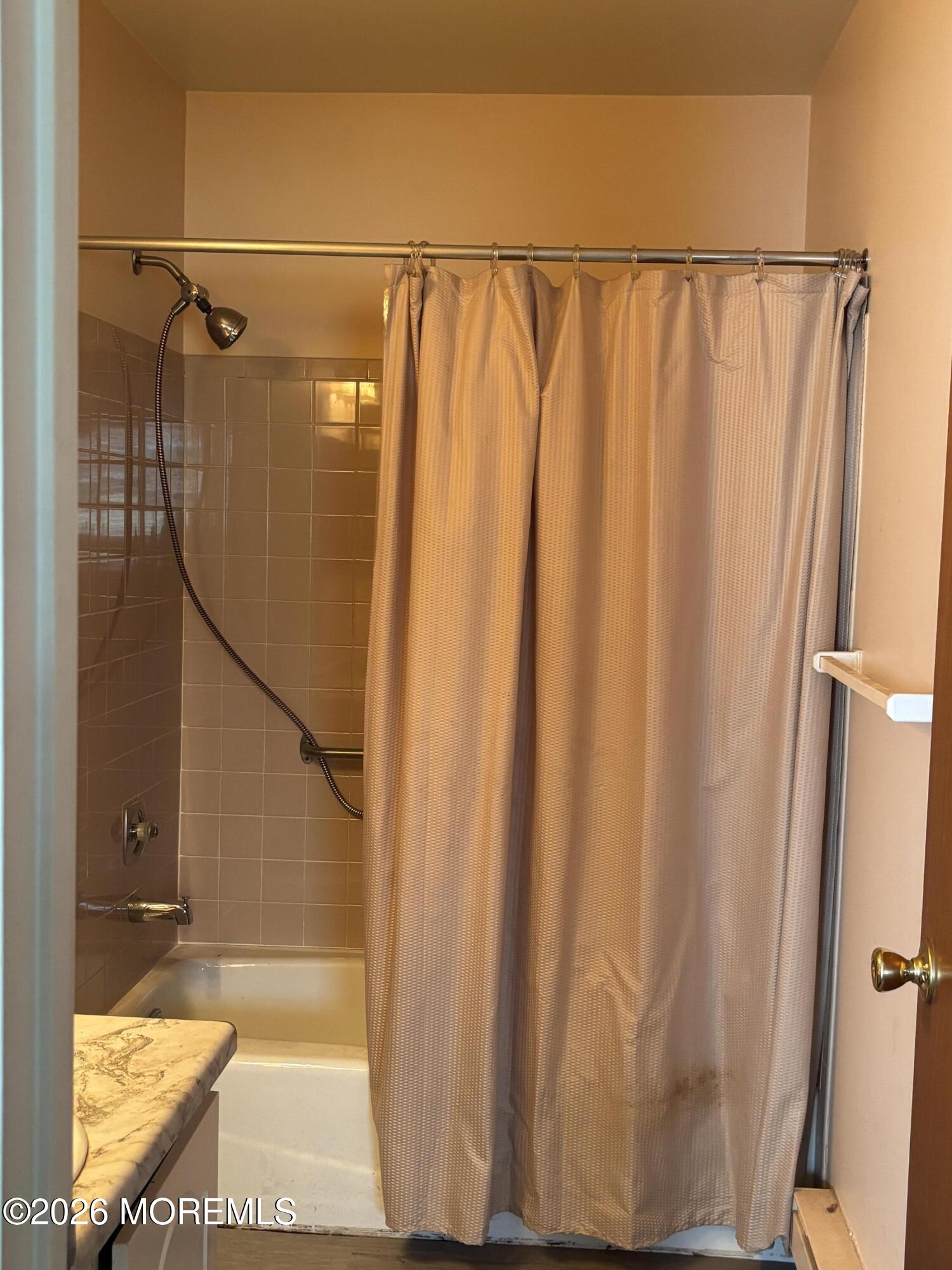 24 Magnolia Road Manahawkin NJ 08050