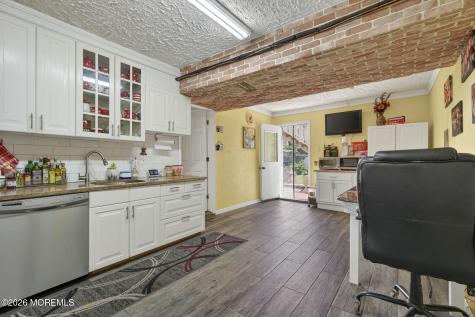 440 Smith Court Cliffwood NJ 07721