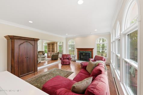 5 Maple Knoll Lane Manalapan NJ 07726
