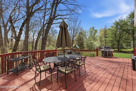 5 Maple Knoll Lane Manalapan NJ 07726