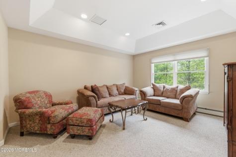 5 Maple Knoll Lane Manalapan NJ 07726