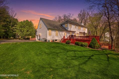 5 Maple Knoll Lane Manalapan NJ 07726