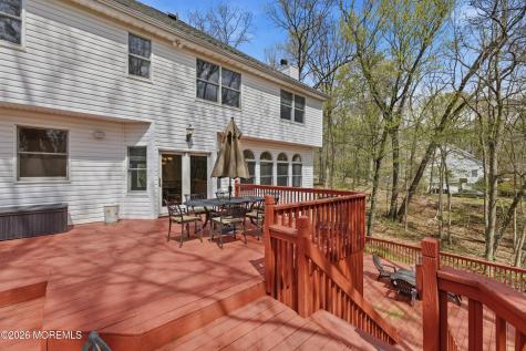 5 Maple Knoll Lane Manalapan NJ 07726