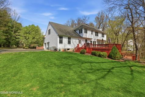 5 Maple Knoll Lane Manalapan NJ 07726