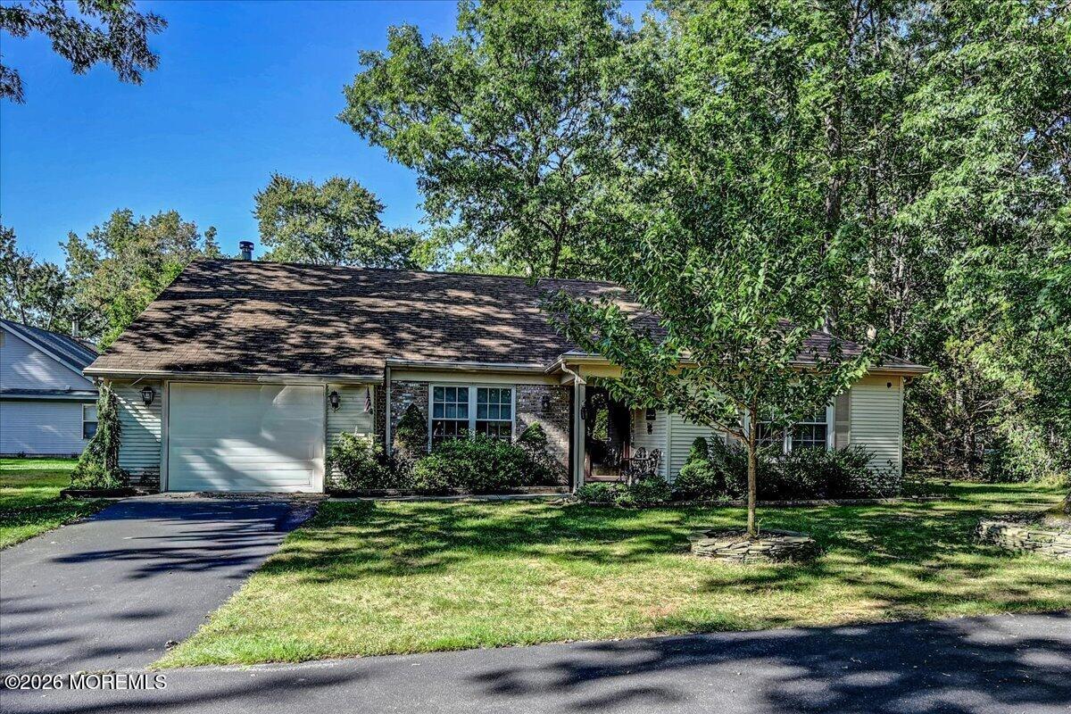 520 N Petunia Lane N Whiting NJ 08759