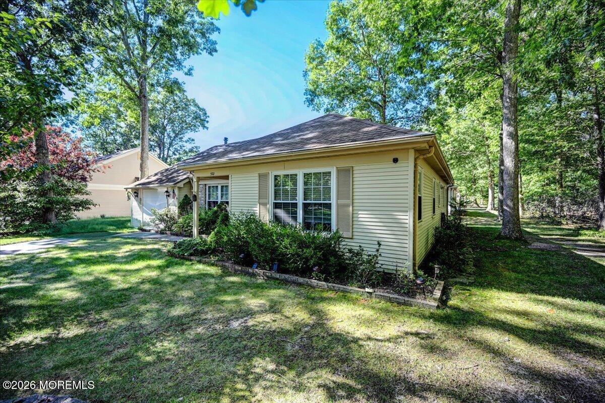 520 N Petunia Lane N Whiting NJ 08759