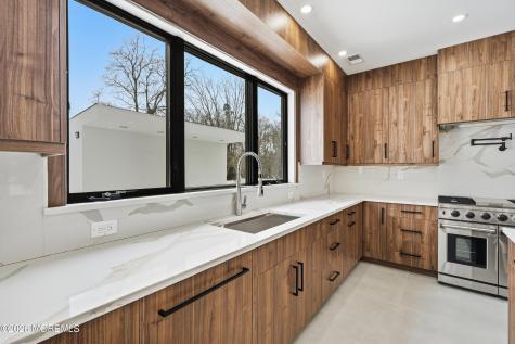 370 Wall Street Eatontown NJ 07724