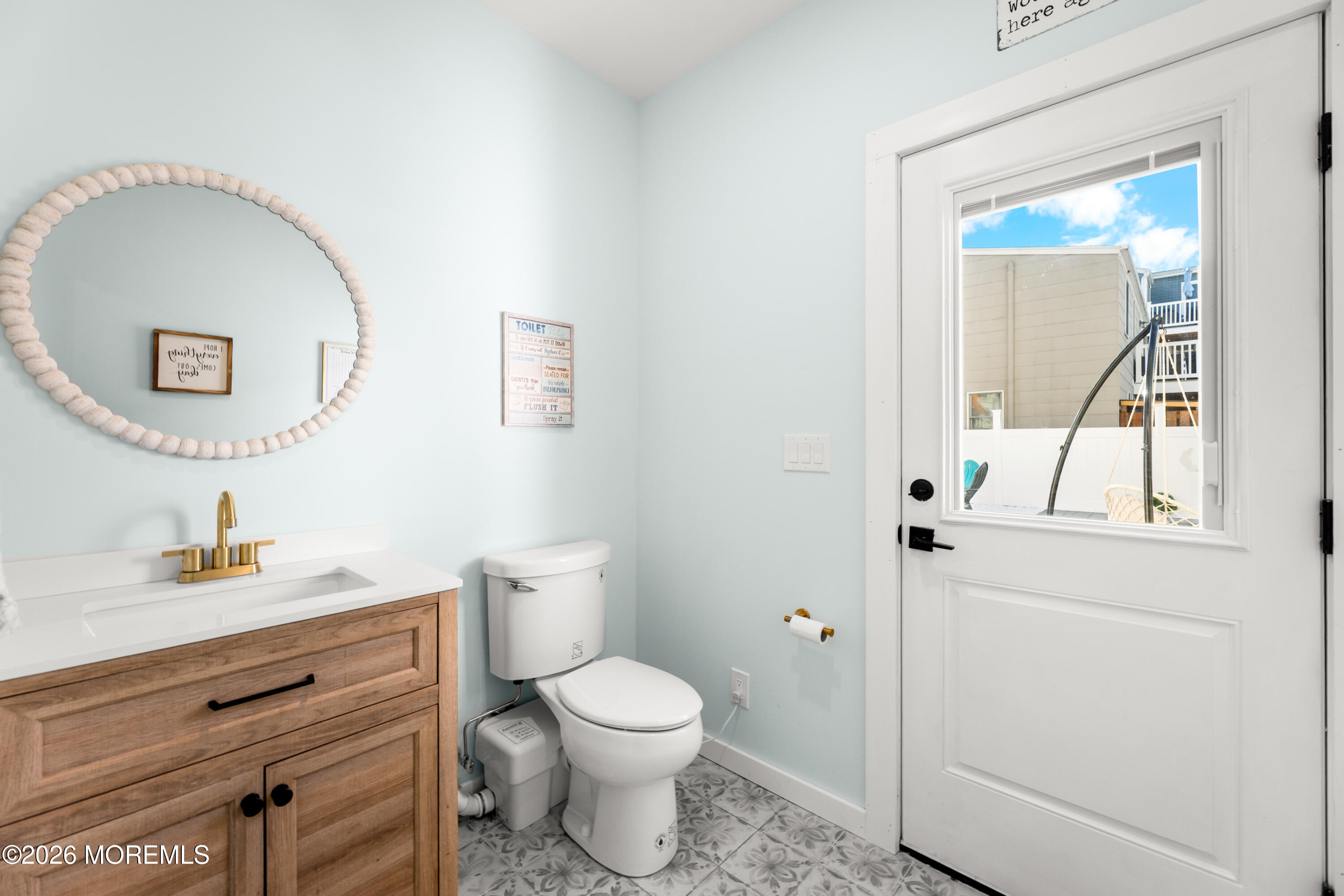 18 Mea Lane Long Beach Twp NJ 08008