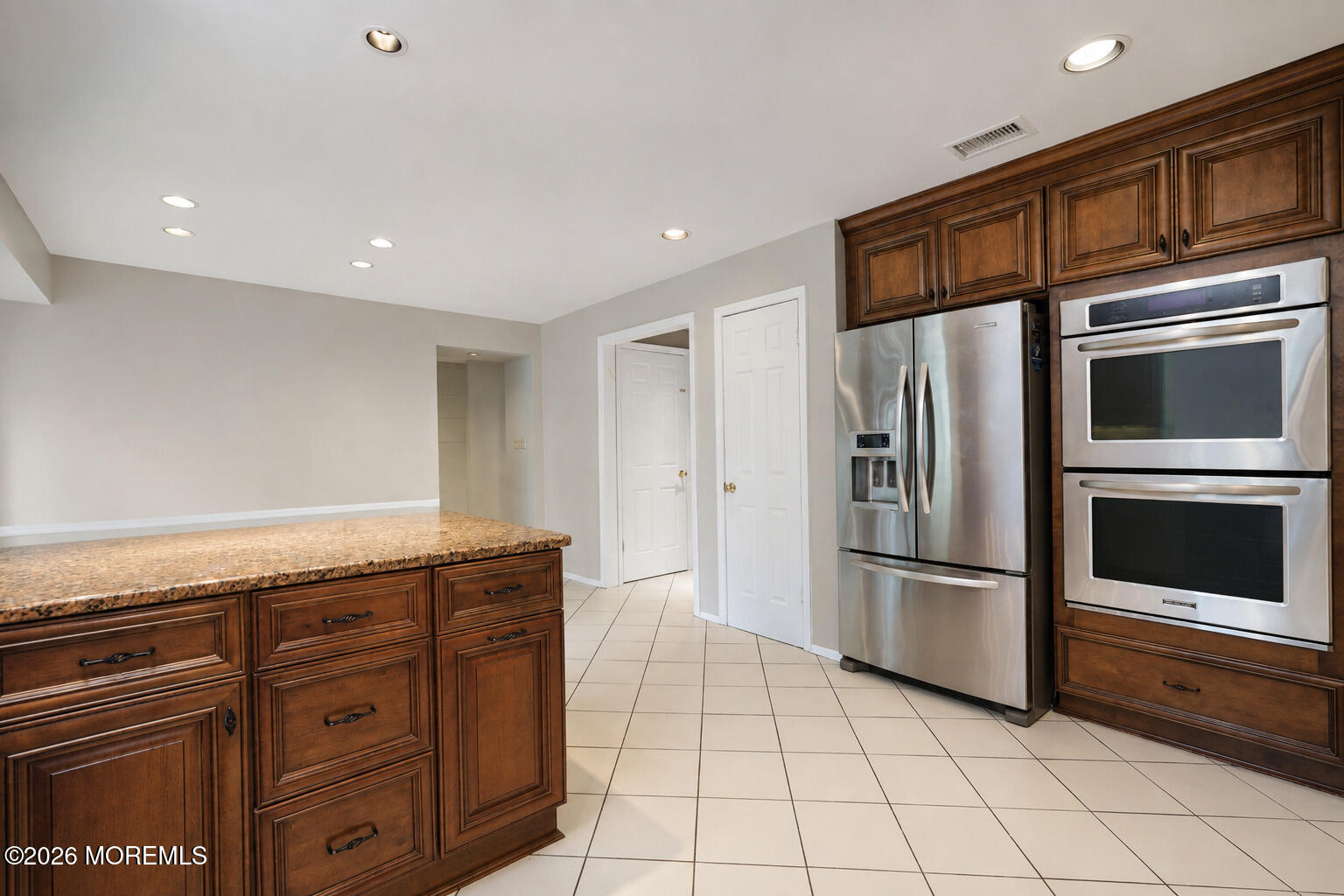 20 Cooperhawk Drive Manalapan NJ 07726
