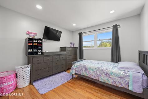 2 Wick Drive Sayreville NJ 08872