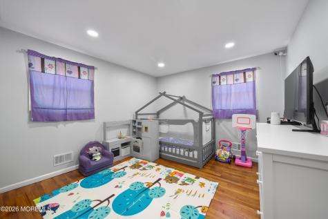 2 Wick Drive Sayreville NJ 08872