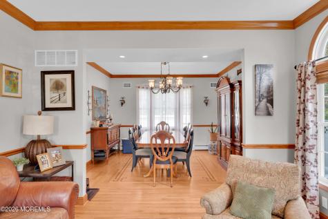 928 Seaman Avenue Beachwood NJ 08722
