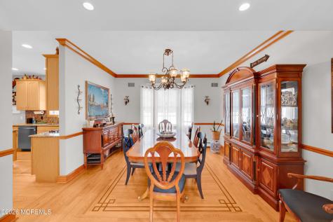 928 Seaman Avenue Beachwood NJ 08722