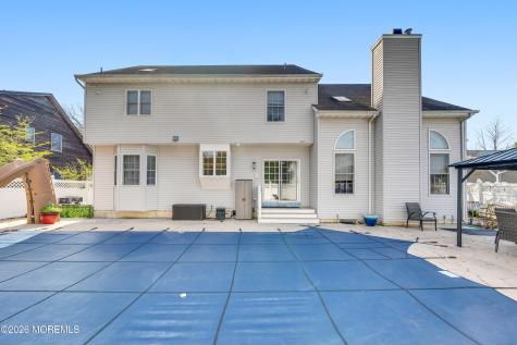 928 Seaman Avenue Beachwood NJ 08722