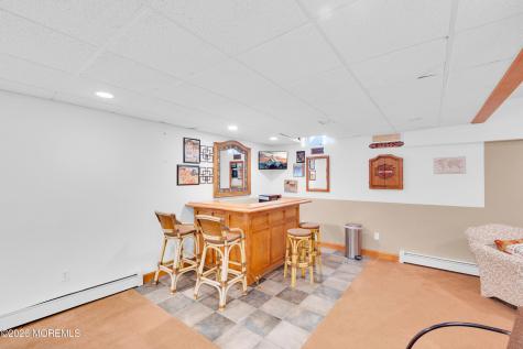 928 Seaman Avenue Beachwood NJ 08722