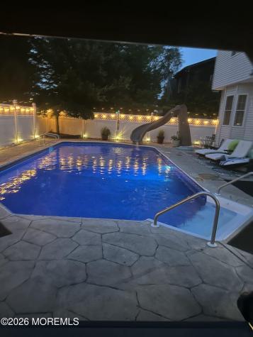 928 Seaman Avenue Beachwood NJ 08722