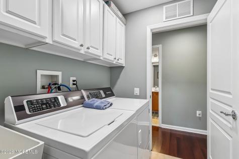 5 Montrose Lane Manchester NJ 08759