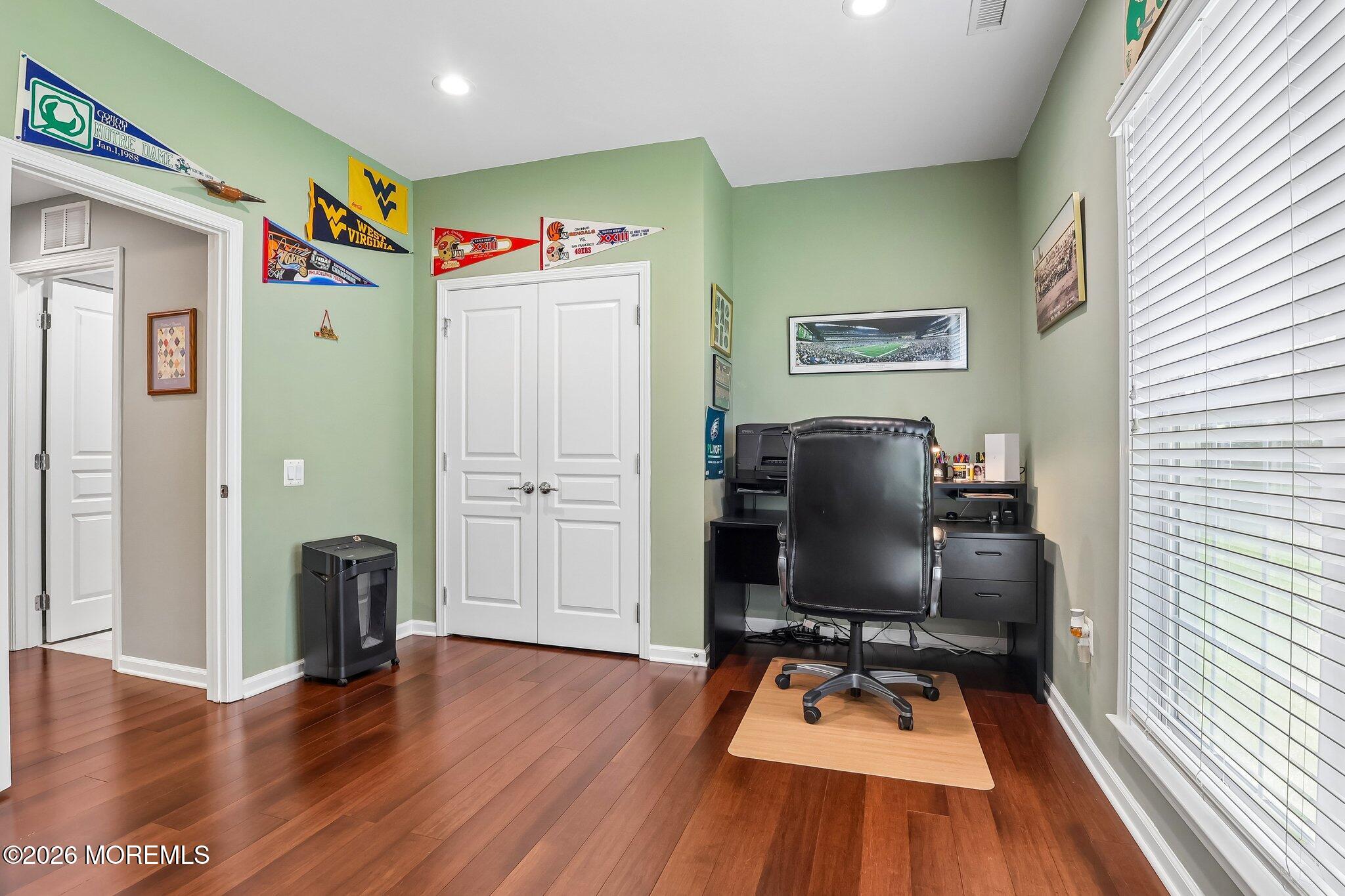 5 Montrose Lane Manchester NJ 08759
