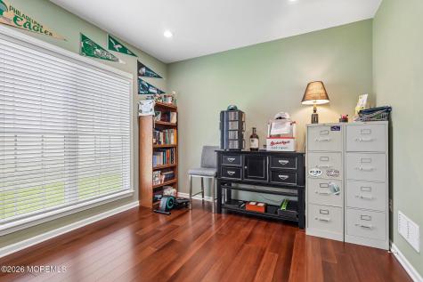 5 Montrose Lane Manchester NJ 08759