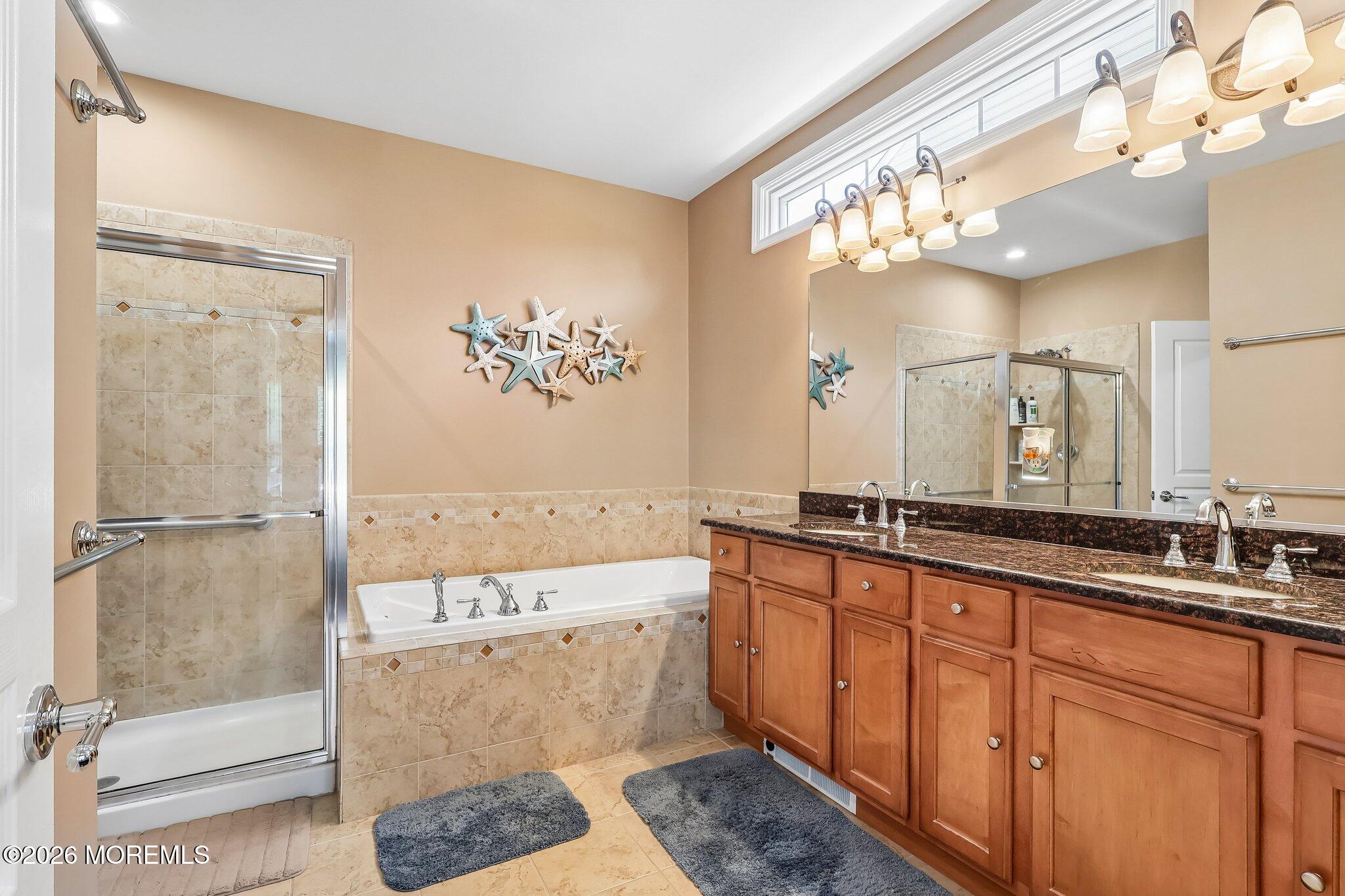 5 Montrose Lane Manchester NJ 08759