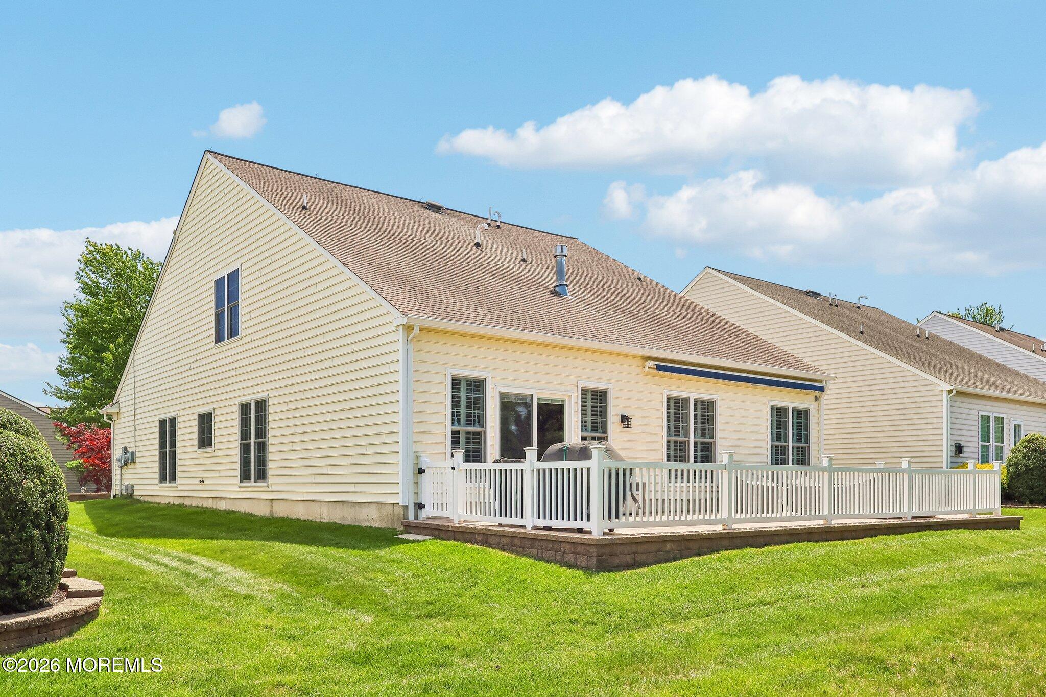 5 Montrose Lane Manchester NJ 08759