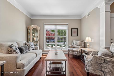 5 Montrose Lane Manchester NJ 08759