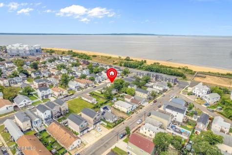 16 Bayview Avenue Keansburg NJ 07734