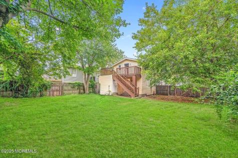 16 Bayview Avenue Keansburg NJ 07734