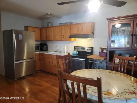 62 C Kennedy Drive Whiting NJ 08759