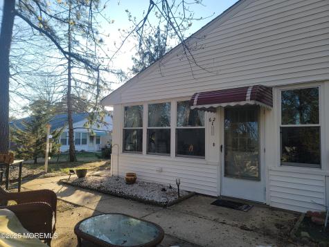 62 C Kennedy Drive Whiting NJ 08759